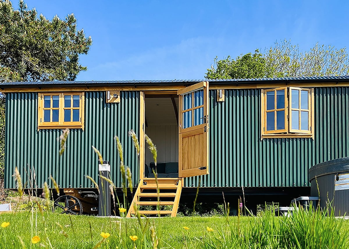 Wheal Premier Shepherd Hut