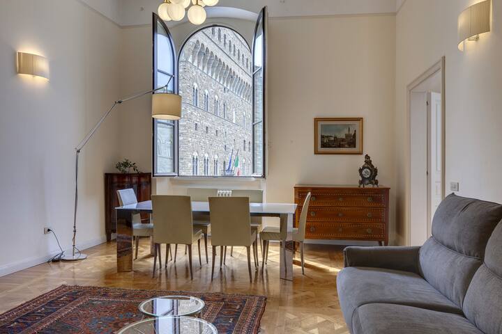 Signoria Stunning view Apartment by Mamo Florence gallery image 2