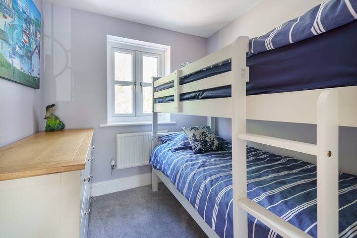 Chumba cha kulala katika 1 Afon y Felin, Llyn Peninsula