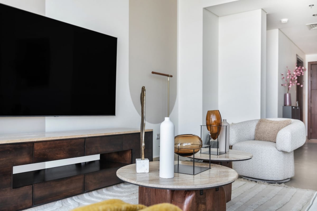 3 Bedroom Furnished Apartment | Burj Vista · III 5