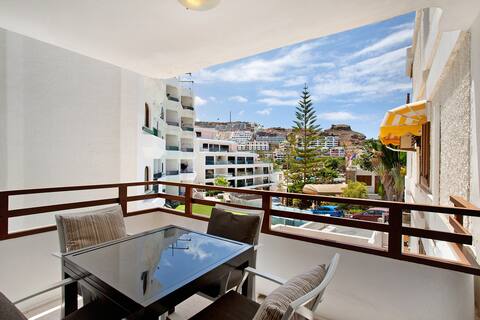 Beachside Apartment