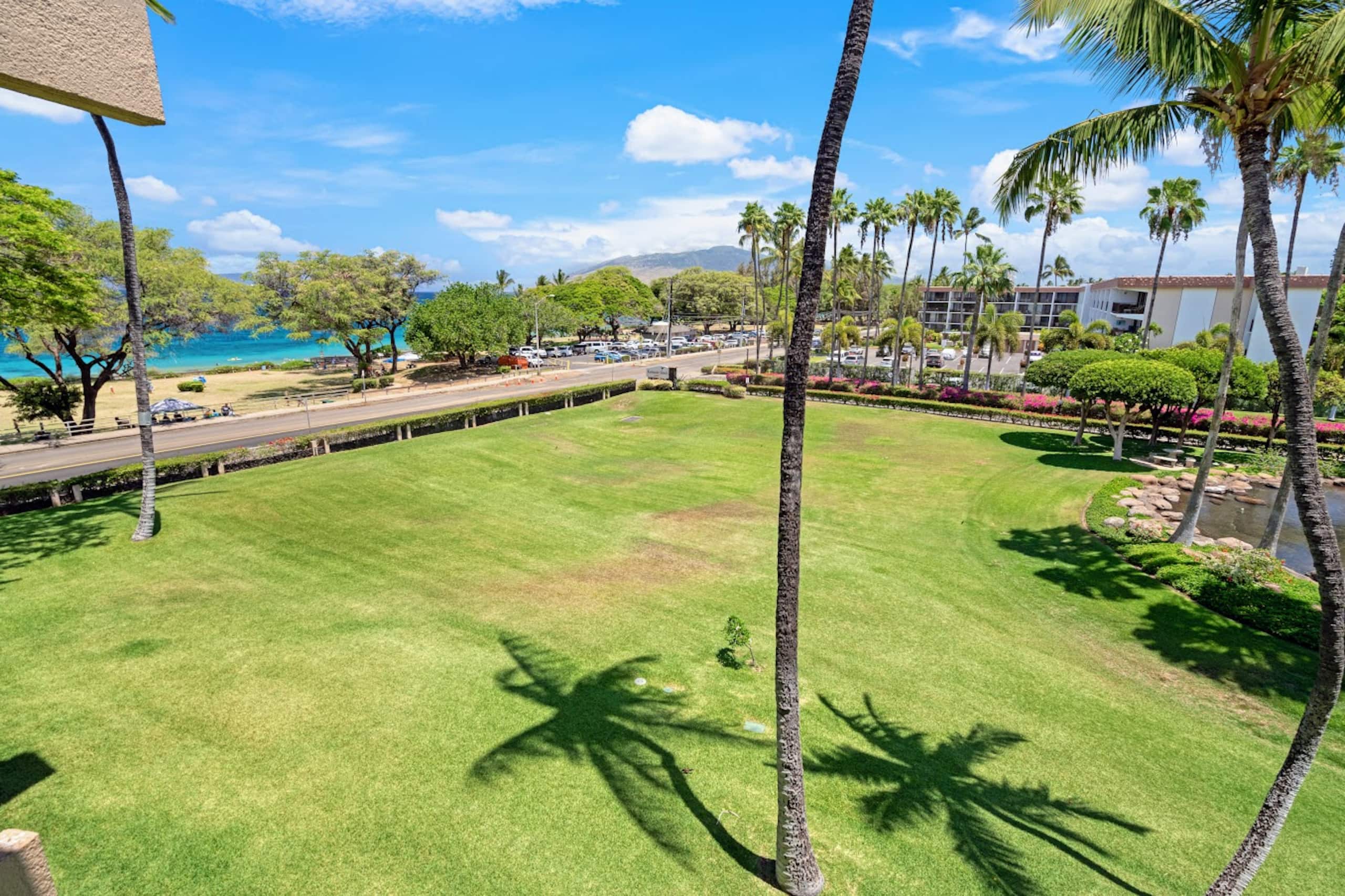 Condo in Kihei · ★4.9 · 1 bedroom · 2 beds · 2 baths - Image 18