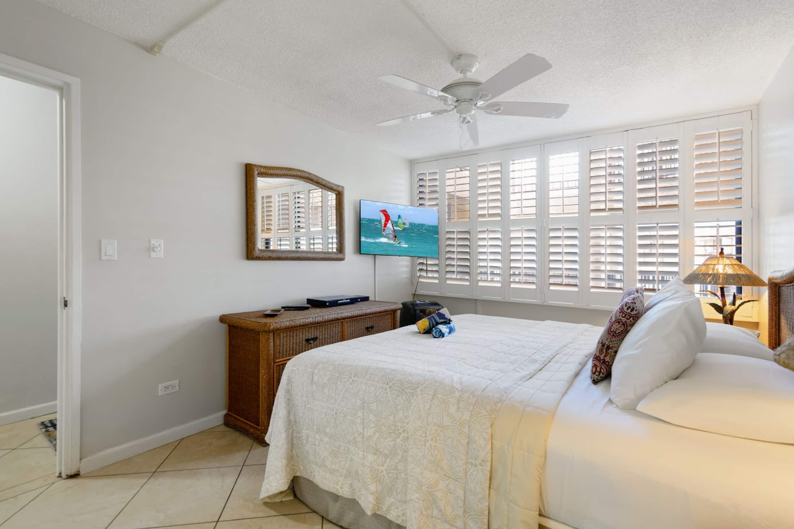 Condo in Kihei · ★4.9 · 1 bedroom · 2 beds · 2 baths - Image 25