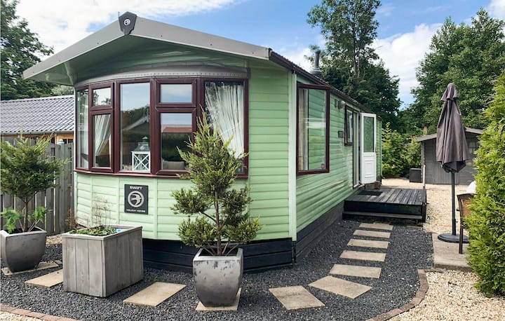 Gorgeous (Sta)caravan In Tzummarum - Franeker