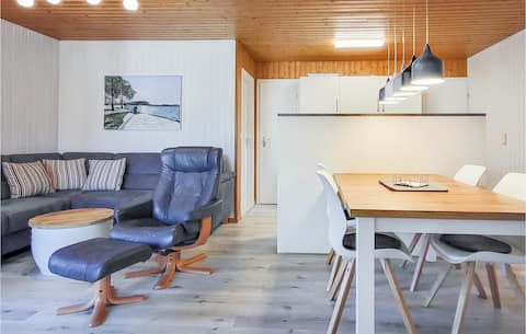 Leistungsstarkes Airbnb: Lovely home in Mirow OT Granzow with WiFi in Mirow