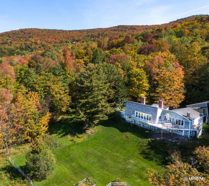 Sugarbush Vista Houses for Rent in Warren, Vermont, United States