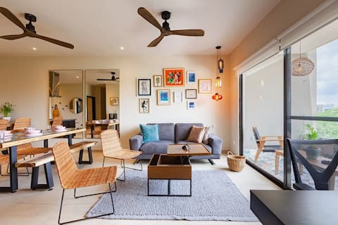 Top Airbnb: Family Retreat for 8 | 300 MB | 2 Gyms | 6 Pools in Playa Del Carmen