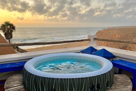 Ocean View, 5 bed Villa, Hot Tub, Sauna