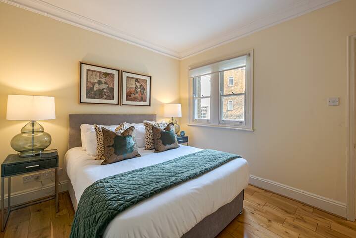 Luxury 3-BR House Belgravia, London|Prime Location gallery image 5