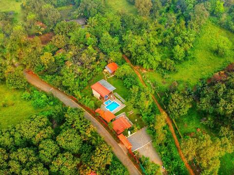 Stay Leisurely Crystal Springs Villa 3BHK, Karjat