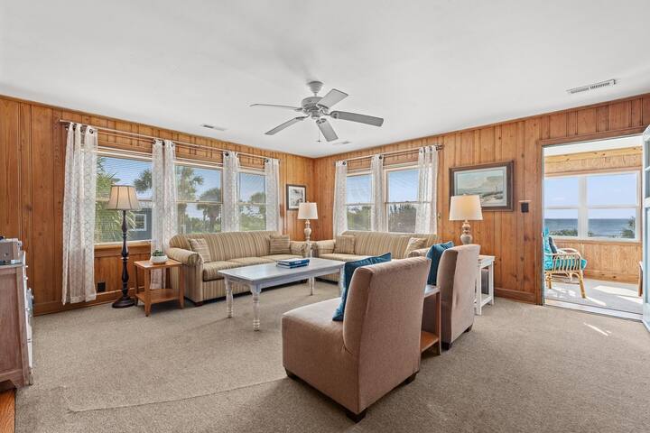 Booe Realty managed Airbnb listing 1