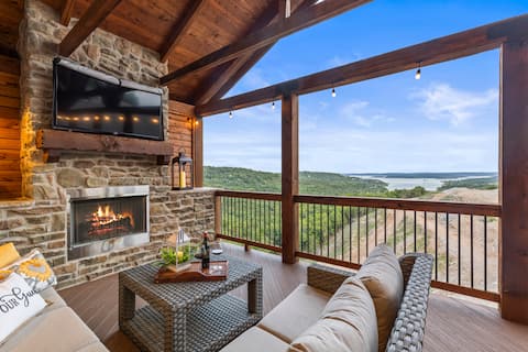 Amazing Lake Views, 1.5 mi SDC-avoiding traffic