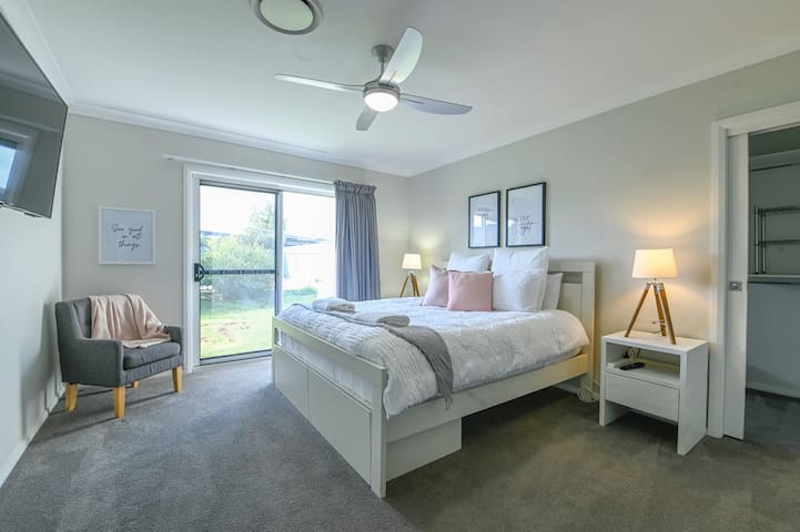 BNB Made Easy: Timmy managed Airbnb listing 3
