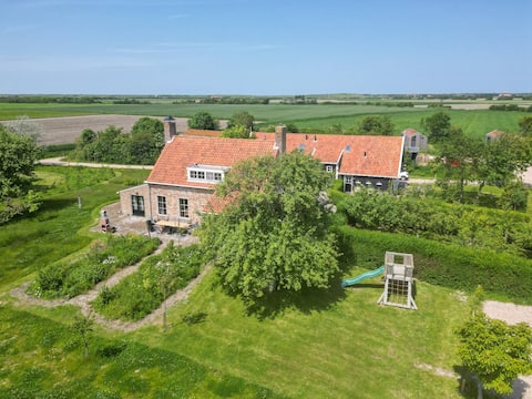 Large holiday home with fireplace in Westkapelle |