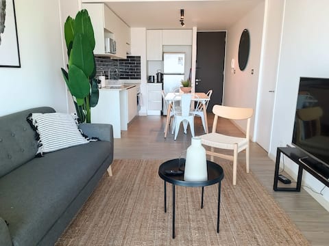 HOM I 2D2B with Terrace/Parking and ocean view PNM