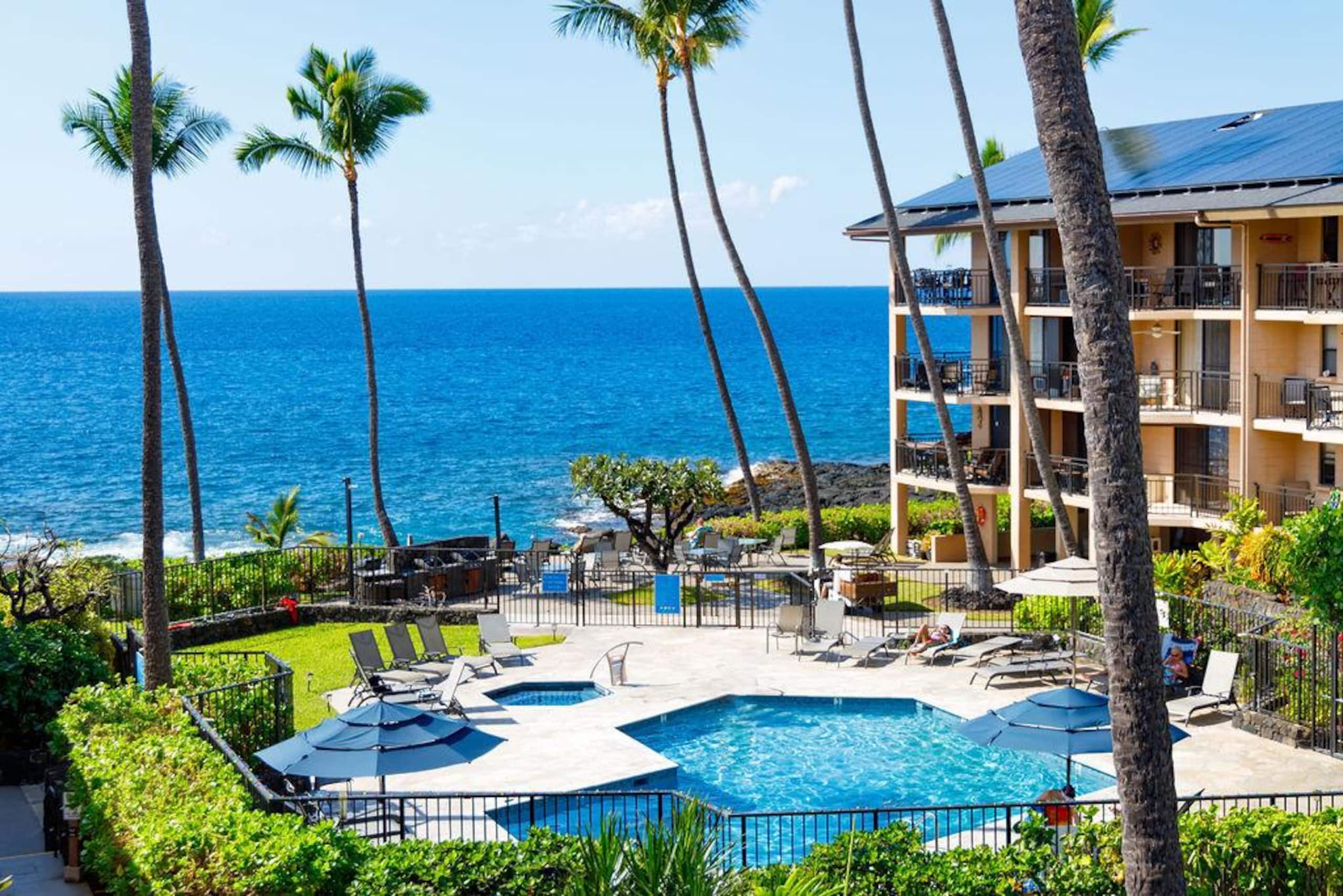 Condo in Kailua-Kona · ★4.8 · 1 bedroom · 4 beds · 1 private bath - Image 45