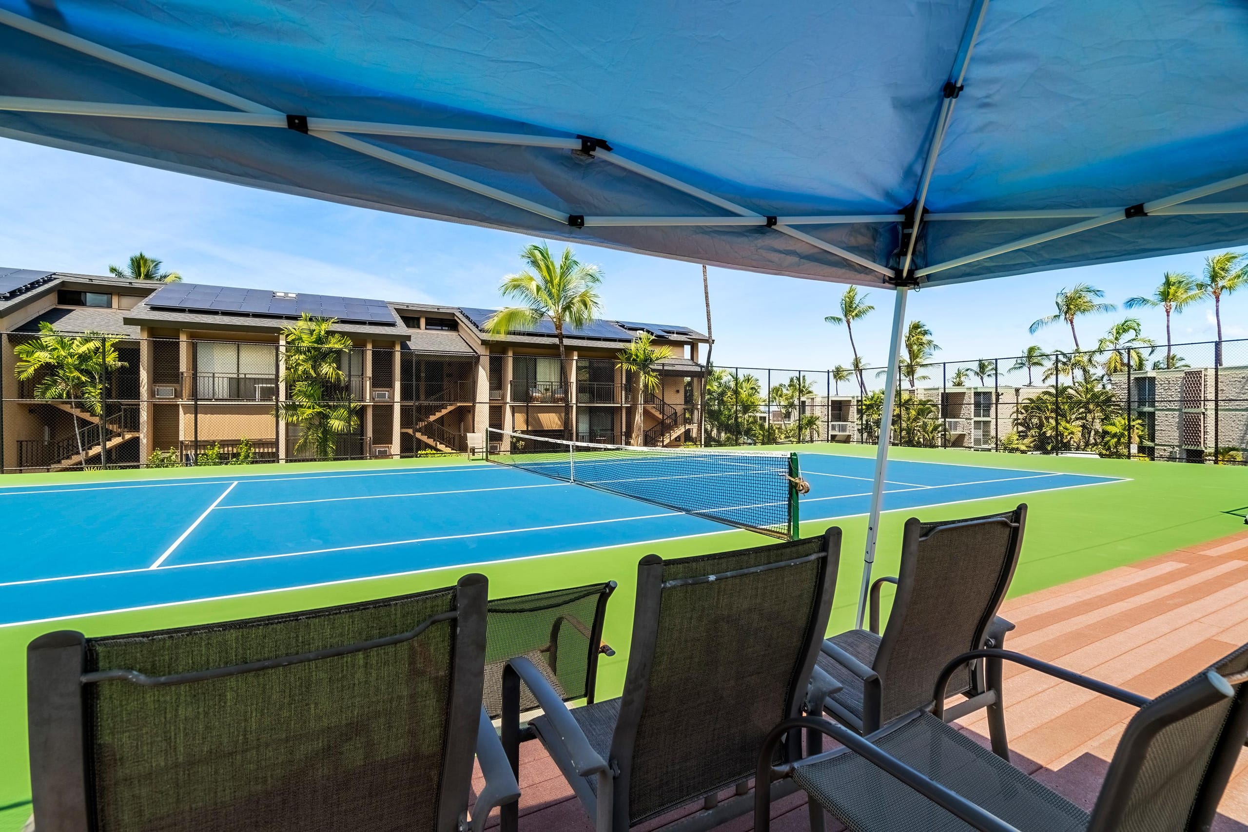 Condo in Kailua-Kona · ★4.8 · 1 bedroom · 4 beds · 1 private bath - Image 35