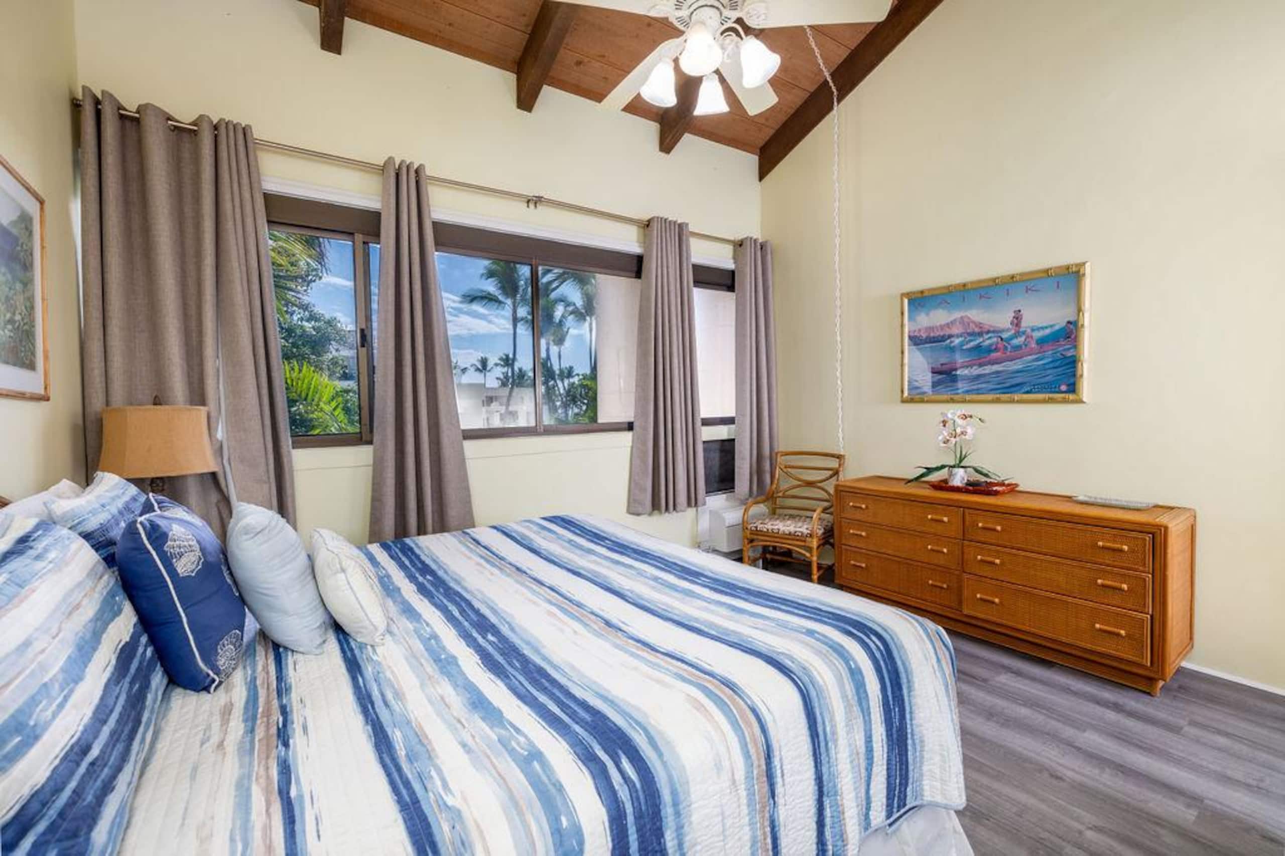 Condo in Kailua-Kona · ★4.8 · 1 bedroom · 4 beds · 1 private bath - Image 12