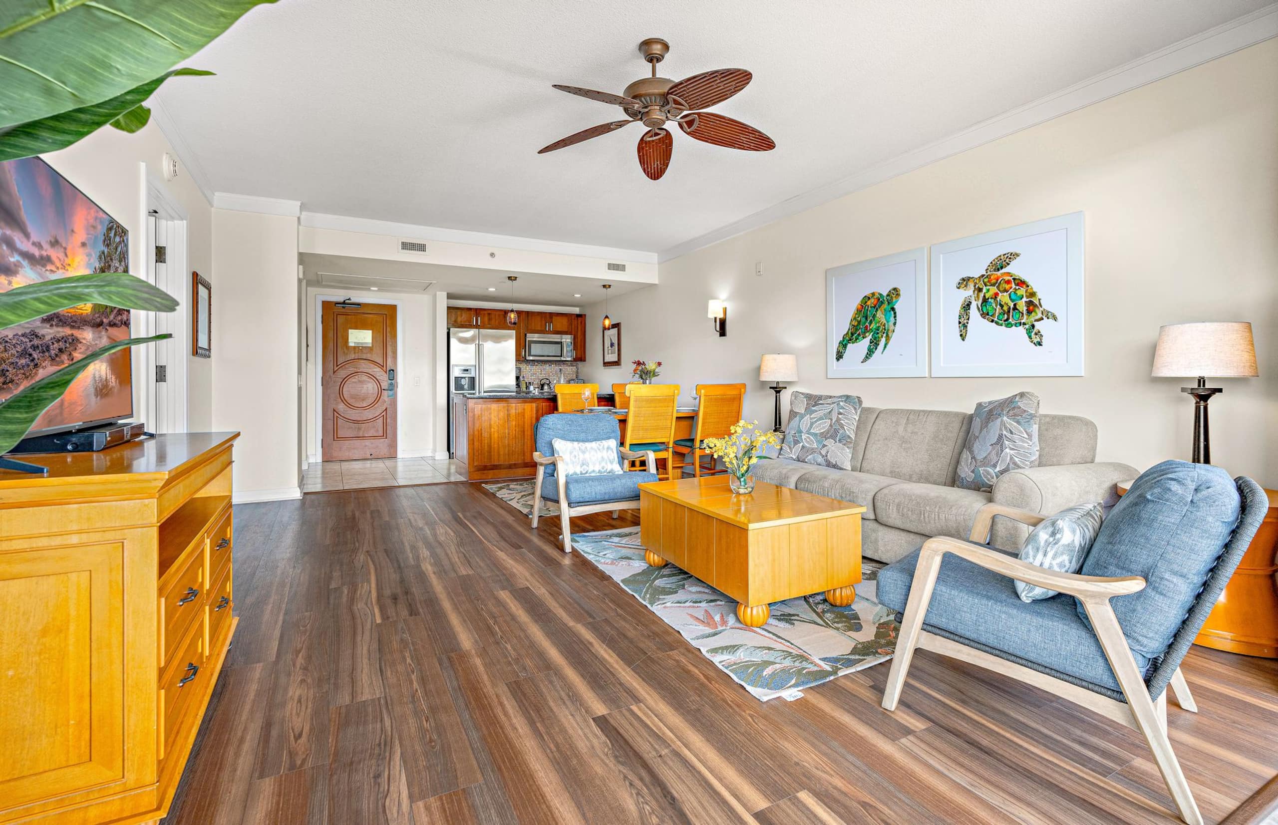 Condo in Lahaina · ★5.0 · 1 bedroom · 2 beds · 1 bath - Image 5