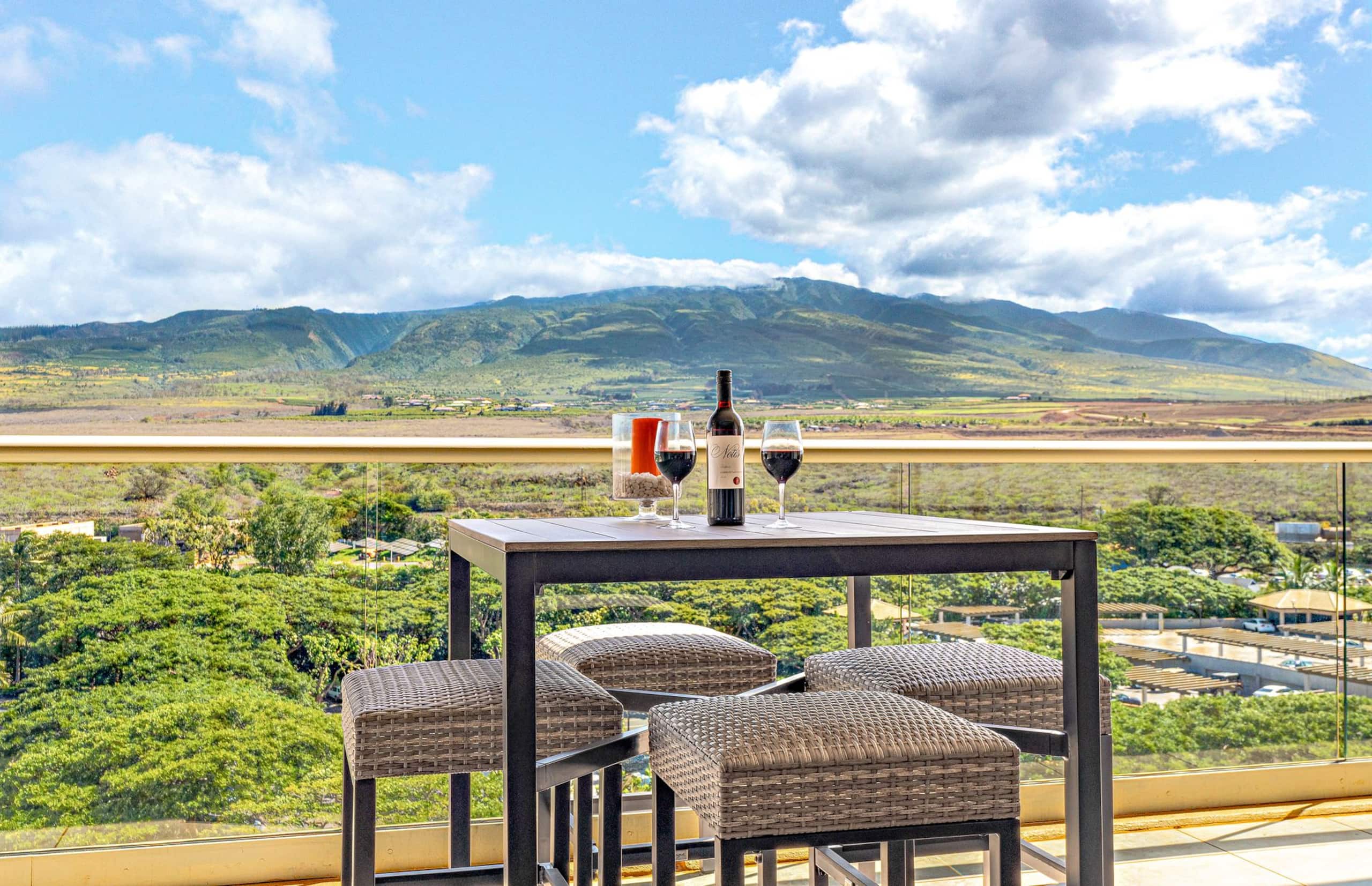Condo in Lahaina · ★5.0 · 1 bedroom · 2 beds · 1 bath - Image 3