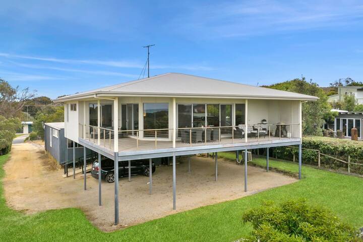 Roadknight Retreat gallery image 3