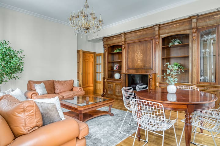 Always Easy Apartments San Sebastian managed Airbnb listing 1