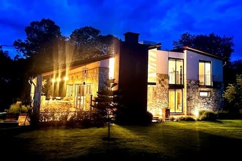 Alolah in the heart of the forest, Huasca