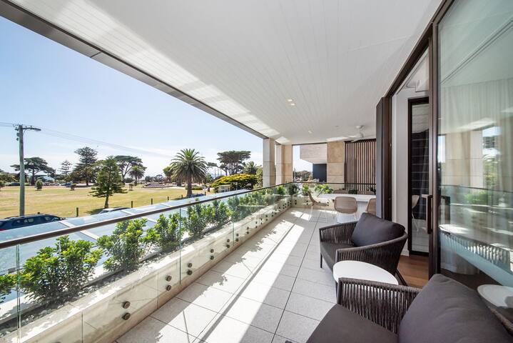 Oceano Residence Mornington
