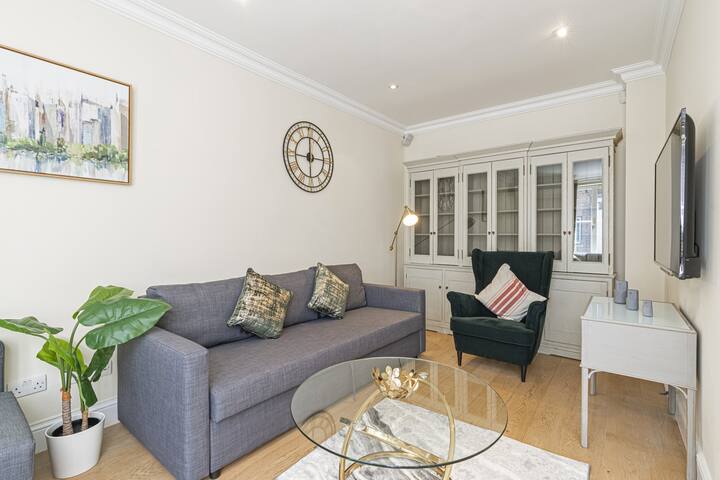 Fabulous House near Harrods and the Science Museum gallery image 3