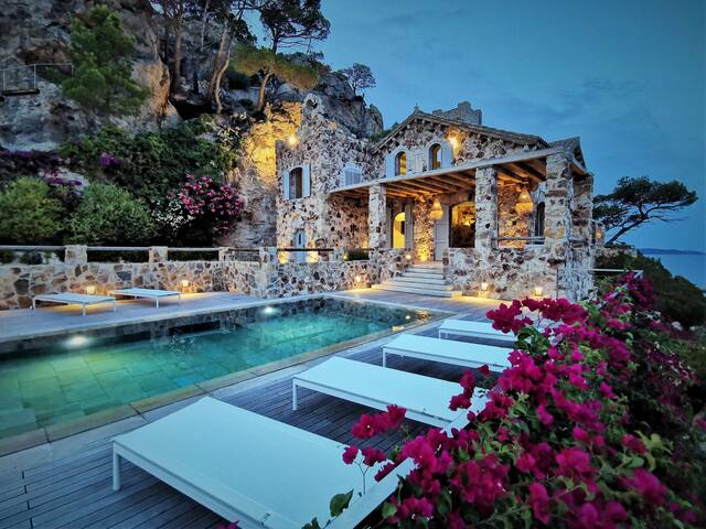 Sant Jaume Exclusive Luxury Villa gallery image 2