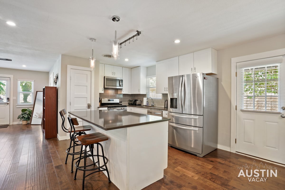 North ATX Retreat w Open Concept Layout + Backyard