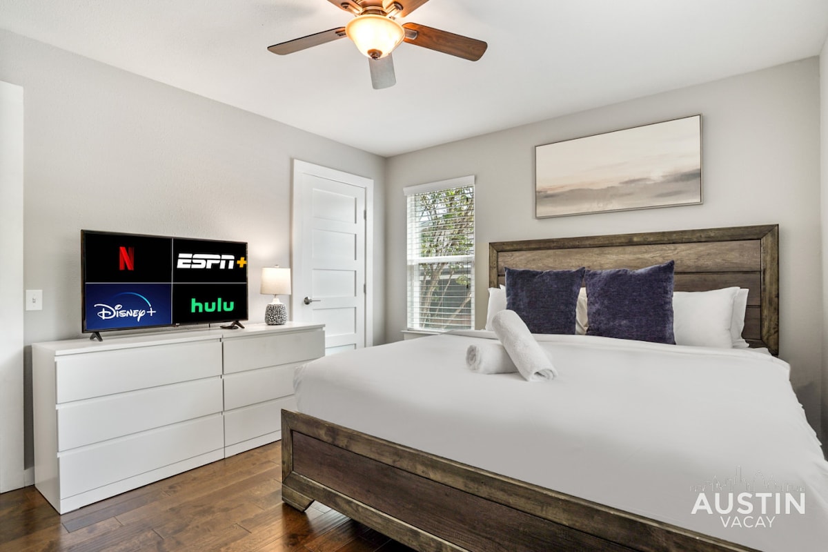 North ATX Retreat w Open Concept Layout + Backyard