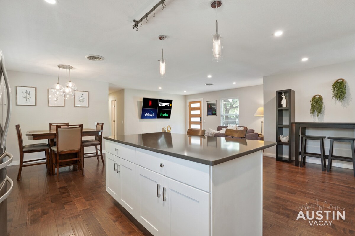 North ATX Retreat w Open Concept Layout + Backyard