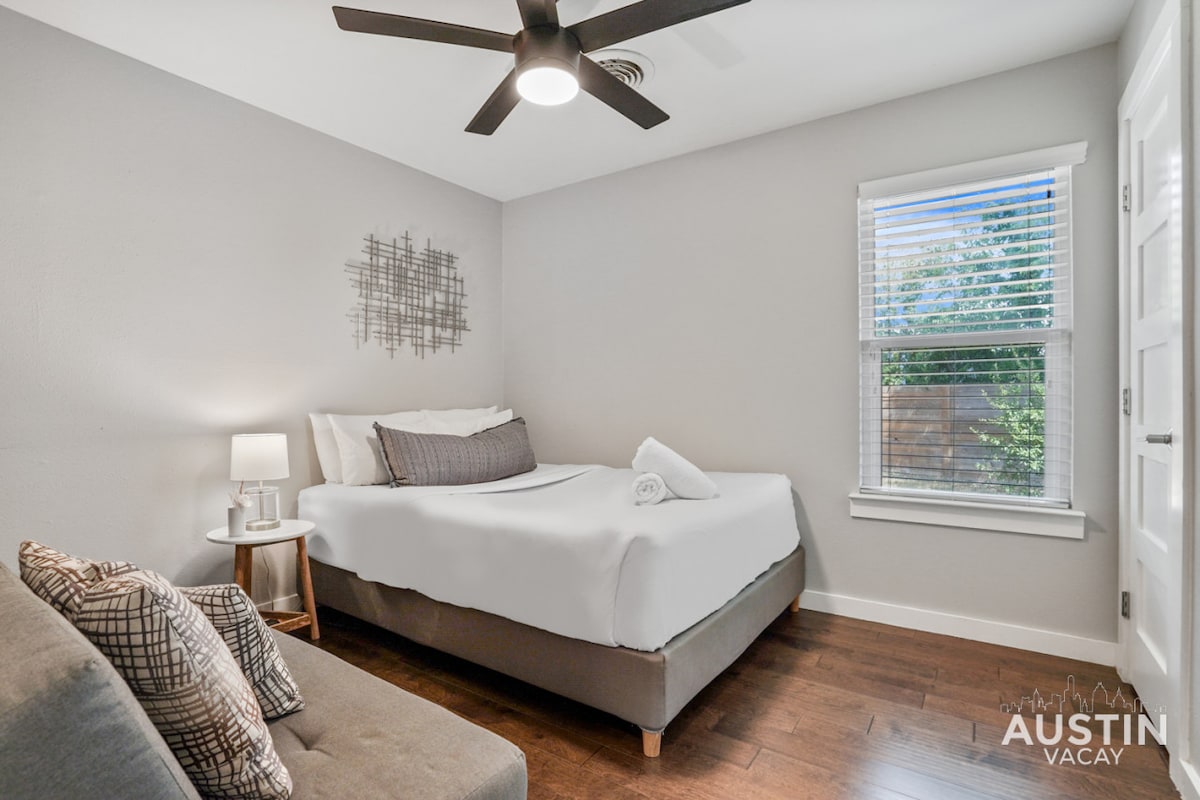 North ATX Retreat w Open Concept Layout + Backyard