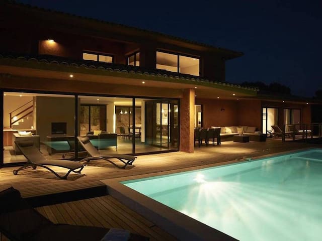 Pinarello Villa Services managed Airbnb listing 1