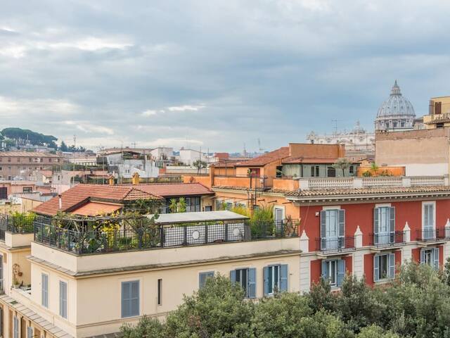 Vatican Luxury View gallery image 2