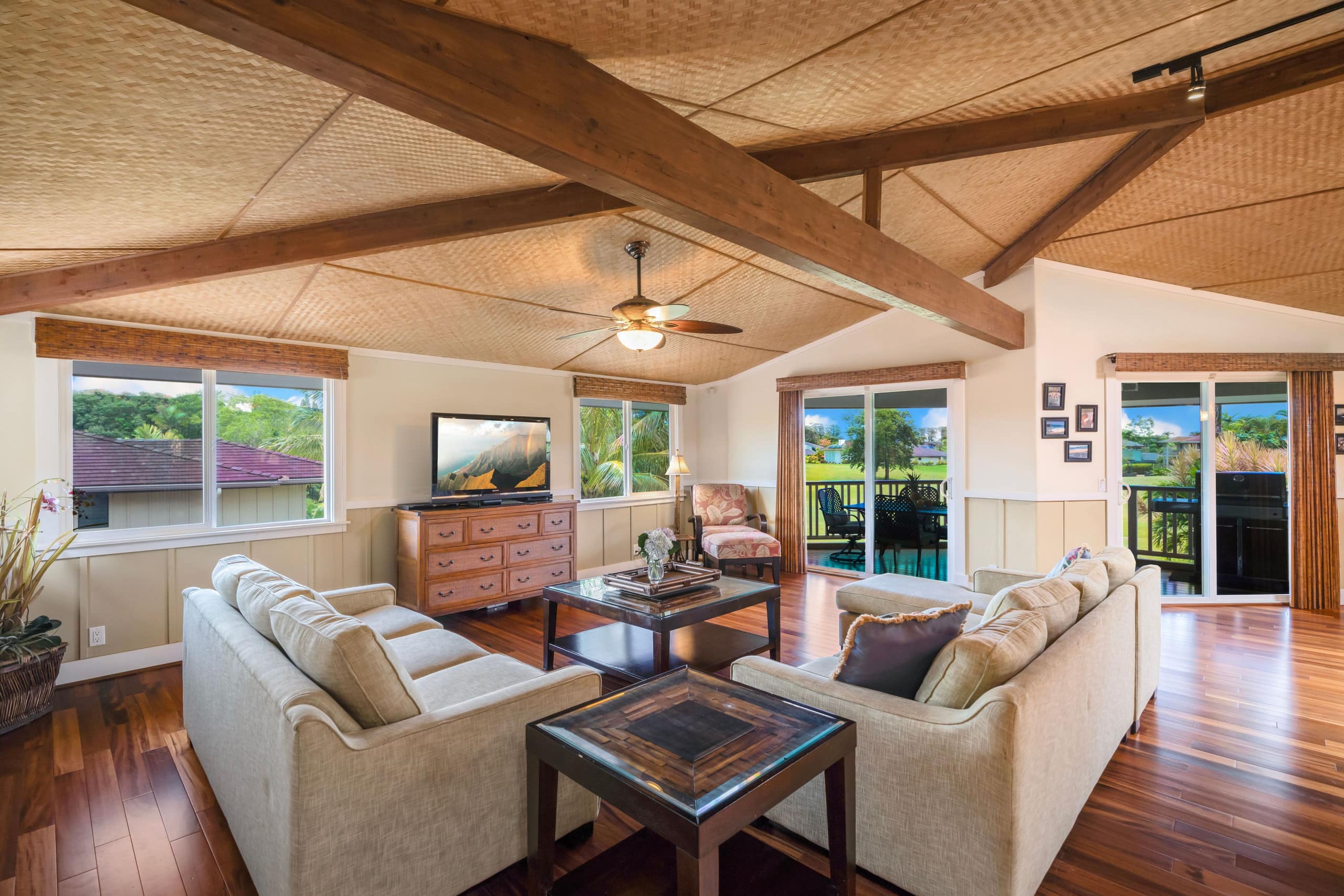 Home in Princeville · ★4.85 · 4 bedrooms · 8 beds · 2.5 private baths - Image 6