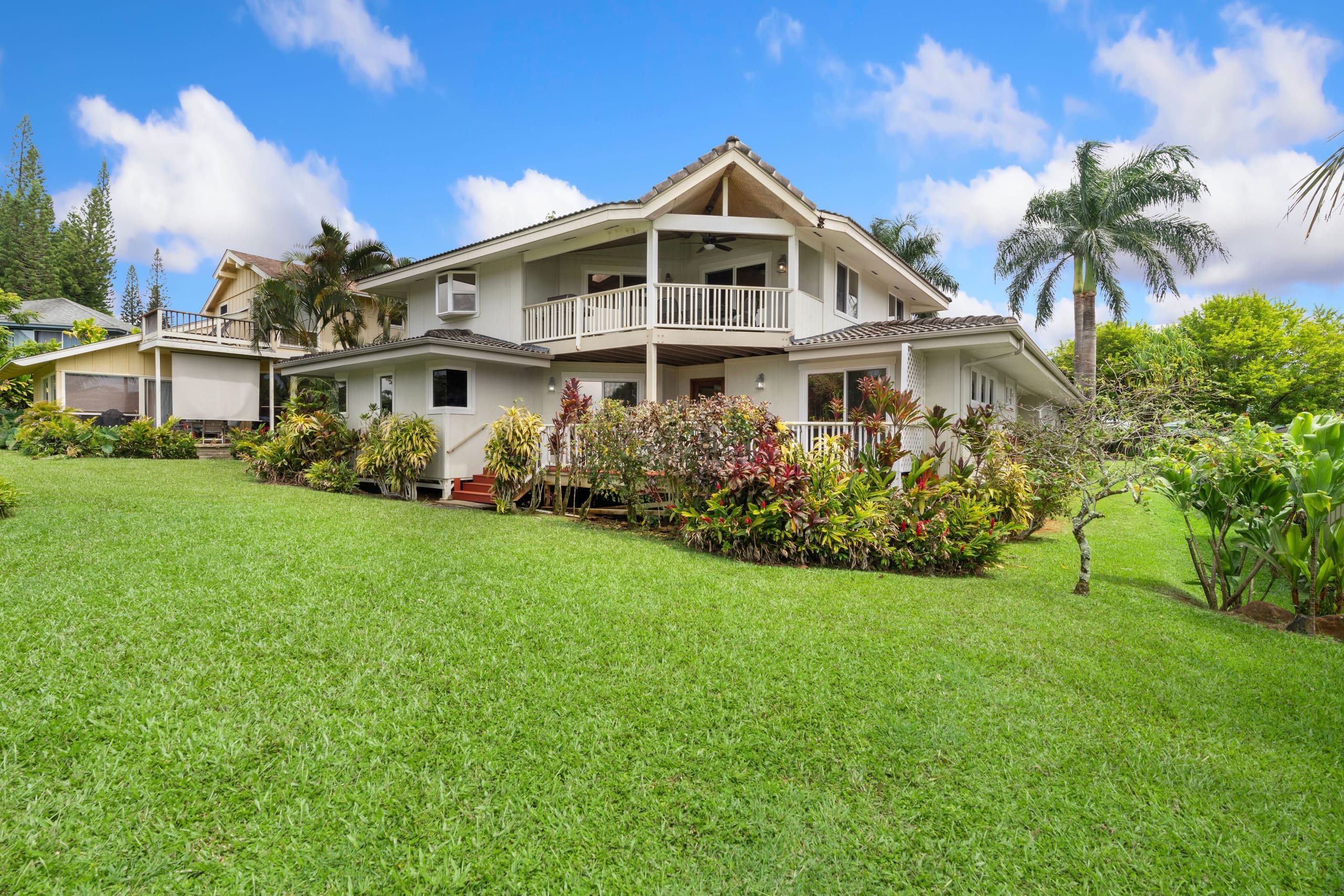 Home in Princeville · ★4.85 · 4 bedrooms · 8 beds · 2.5 private baths - Image 68