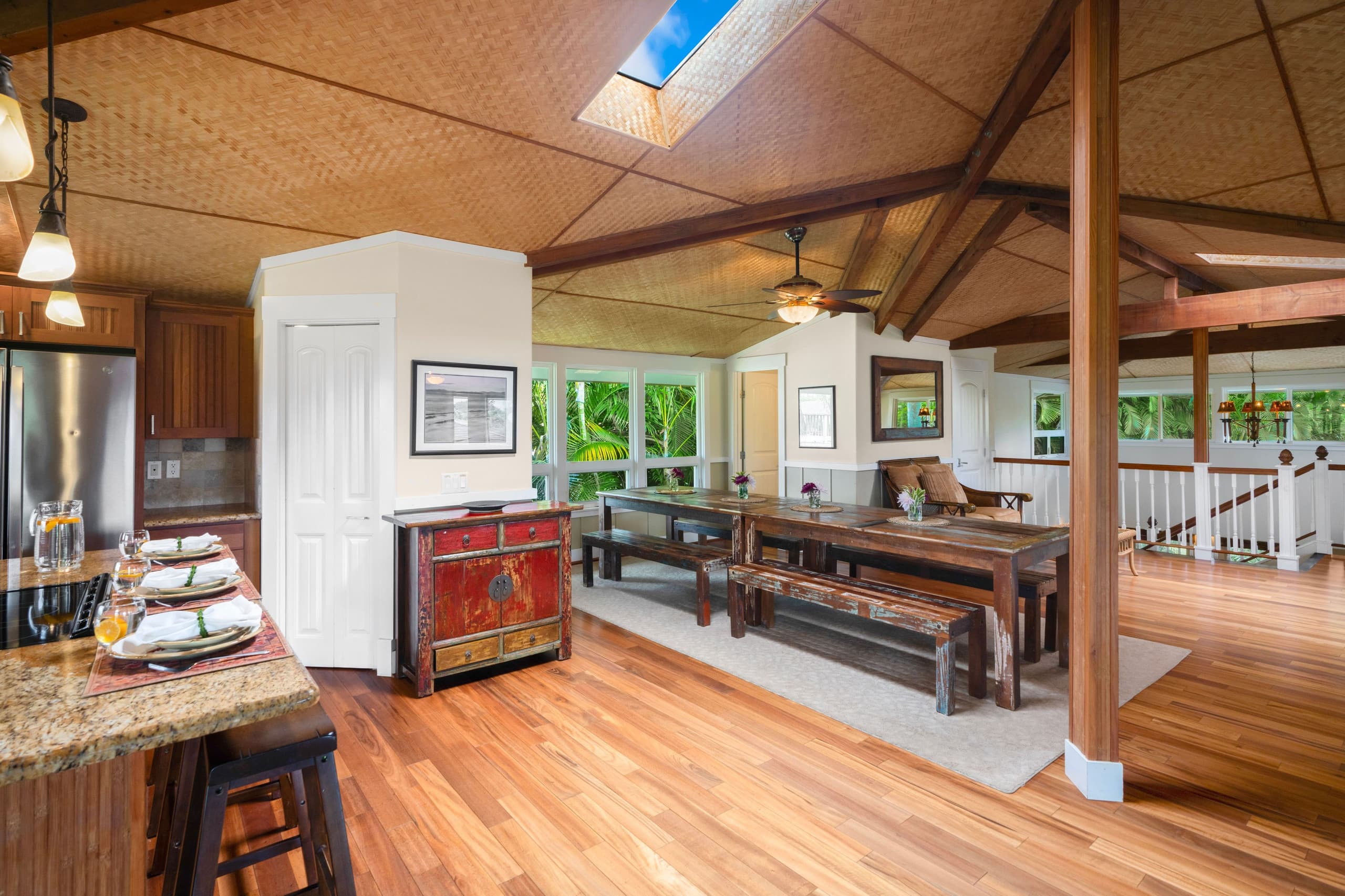Home in Princeville · ★4.85 · 4 bedrooms · 8 beds · 2.5 private baths - Image 20