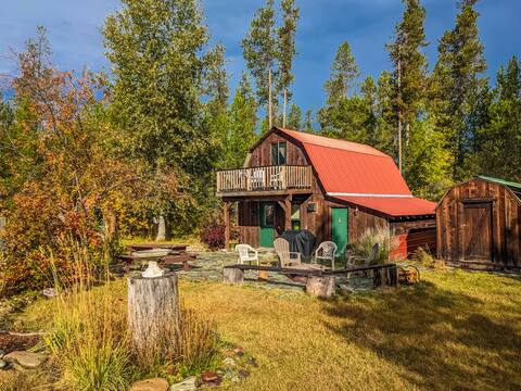 Saddle n' Sage, 7 min to Glacier, Fire Pit