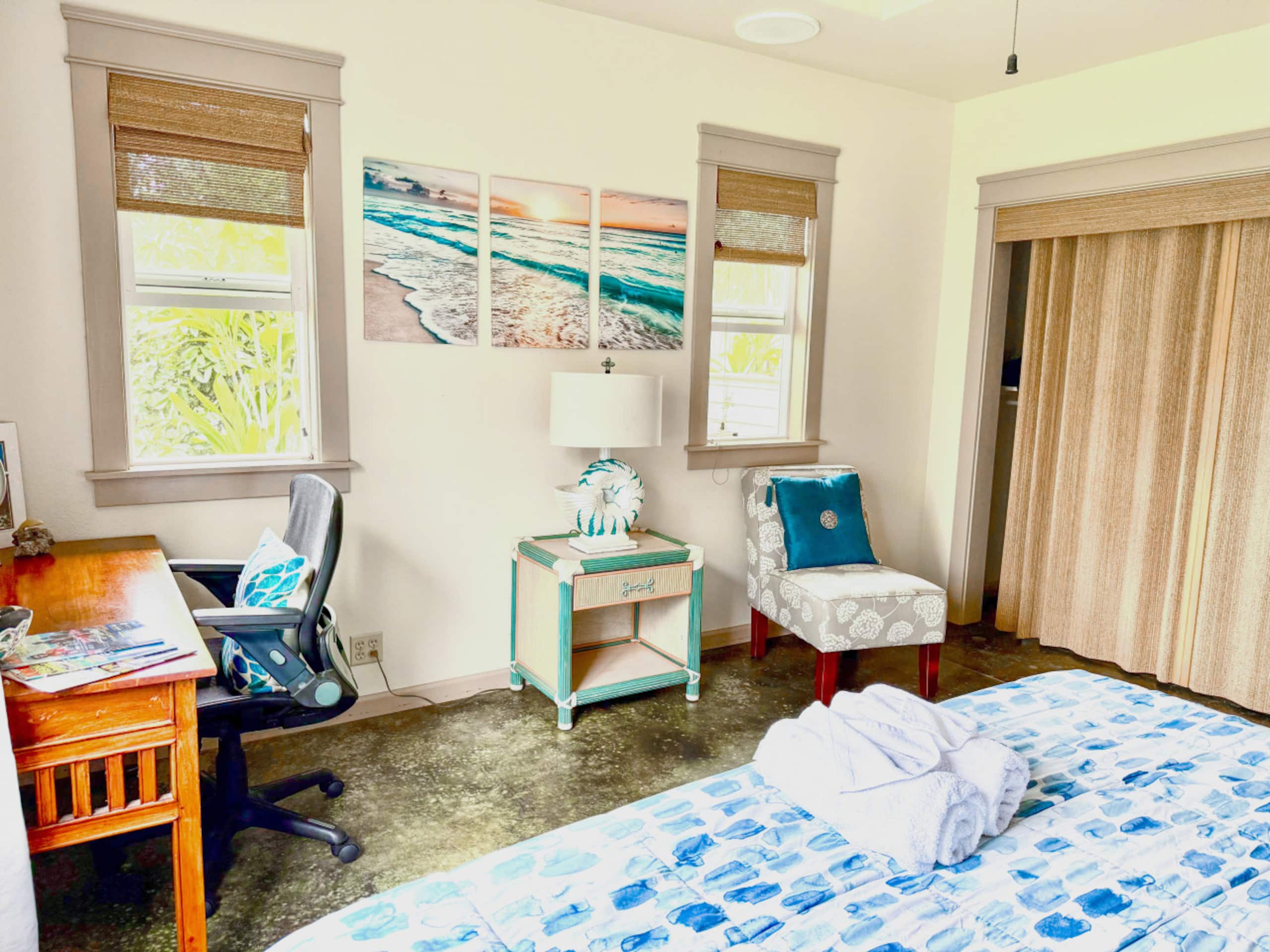 Home in Kailua-Kona · ★4.83 · 5 bedrooms · 2 beds · 2.5 private baths - Image 18