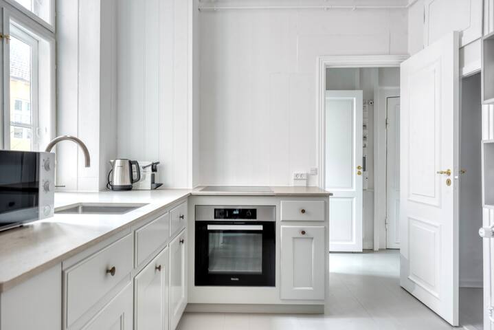 Superb 2BR Apartment in Best CPH Location gallery image 4