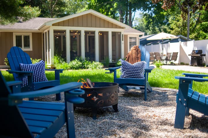 Nook On North | Walk To Downtown Saugatuck! - Saugatuck, MI