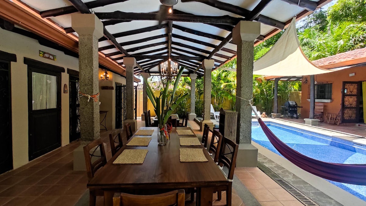 Villa Helena Hermosa private 5-bdr resort & pool - Villas for Rent in Playa Hermosa, Provincia de Puntarenas, Costa Rica - Image 1