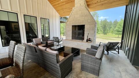 Gameroom, Sleeps 18, ATV trails, 10 acres & Creek