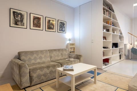 Successful Airbnb property: Splendid city apartment with patio in Paranhos