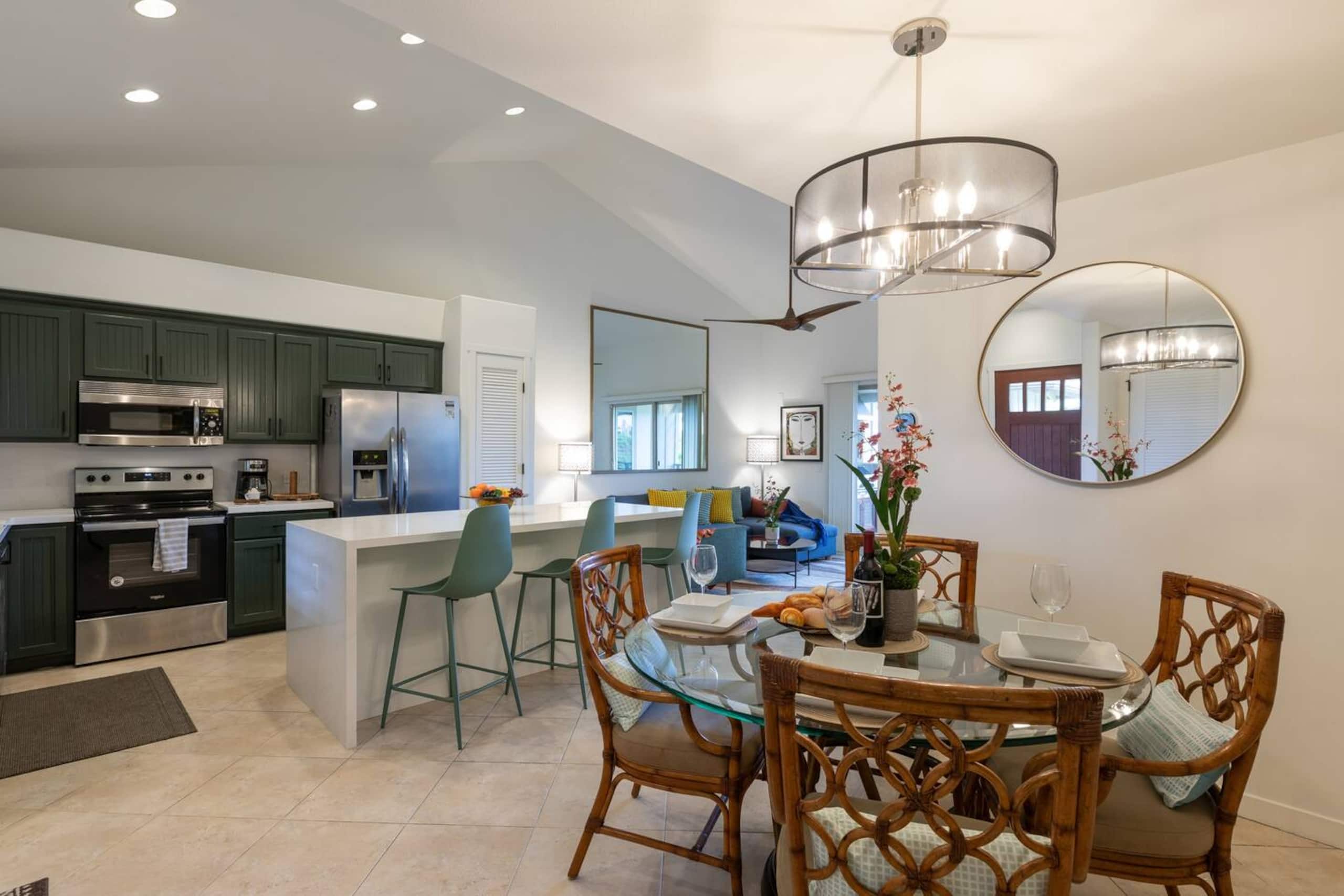 Townhouse in Waimea · ★4.91 · 3 bedrooms · 5 beds · 2 baths - Image 2