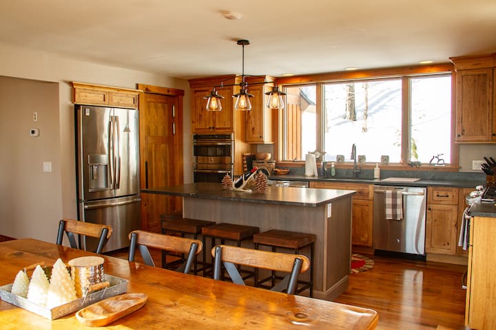Open Door Vacation Rentals managed Airbnb listing 1