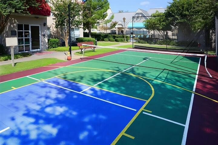 TWO Pet-friendly 2BR Suites, Pool, Free Breakfast gallery image 5