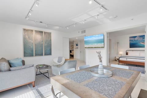 2BR SoFi Condo w/ Private Parking Steps to Beach